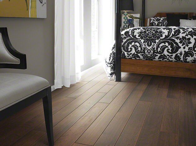 How to place engineered hardwood floors
